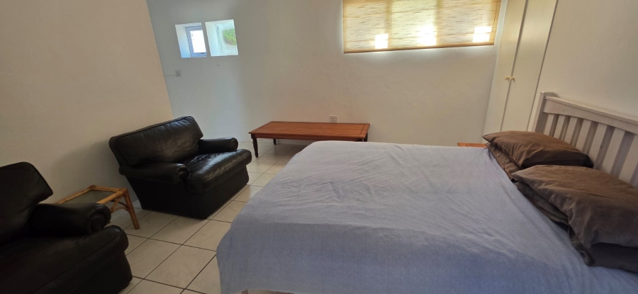 6 Bedroom Property for Sale in Vermont Western Cape